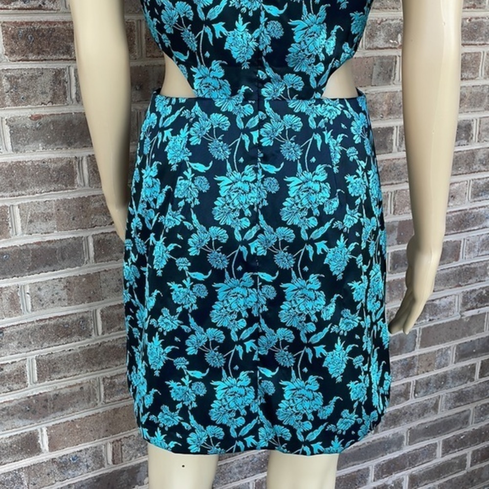 Anthropologie x Hutch Floral Jacquard Cut Out Mini Dress NWT - Size 4 - Picture 8 of 16